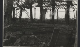 Zniszczona parowozownia. 31 lipca 1945 r.